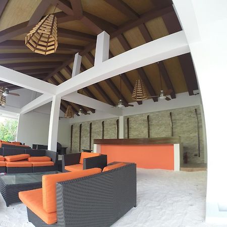 Pallazo Laamu Hotel Gan  Exterior photo