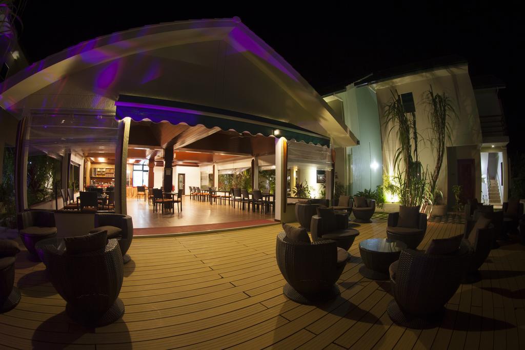 Pallazo Laamu Gan  Exterior photo
