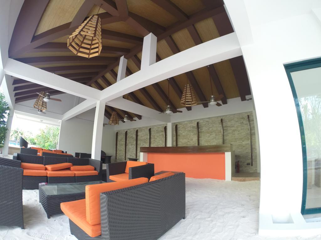 Pallazo Laamu Hotel Gan  Exterior photo